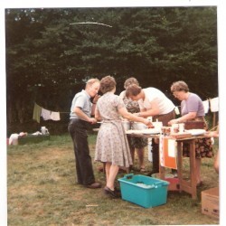 Kamp 003 (vlnr De Witte, Serge, Francine) - Scouts en Gidsen Zaventem 